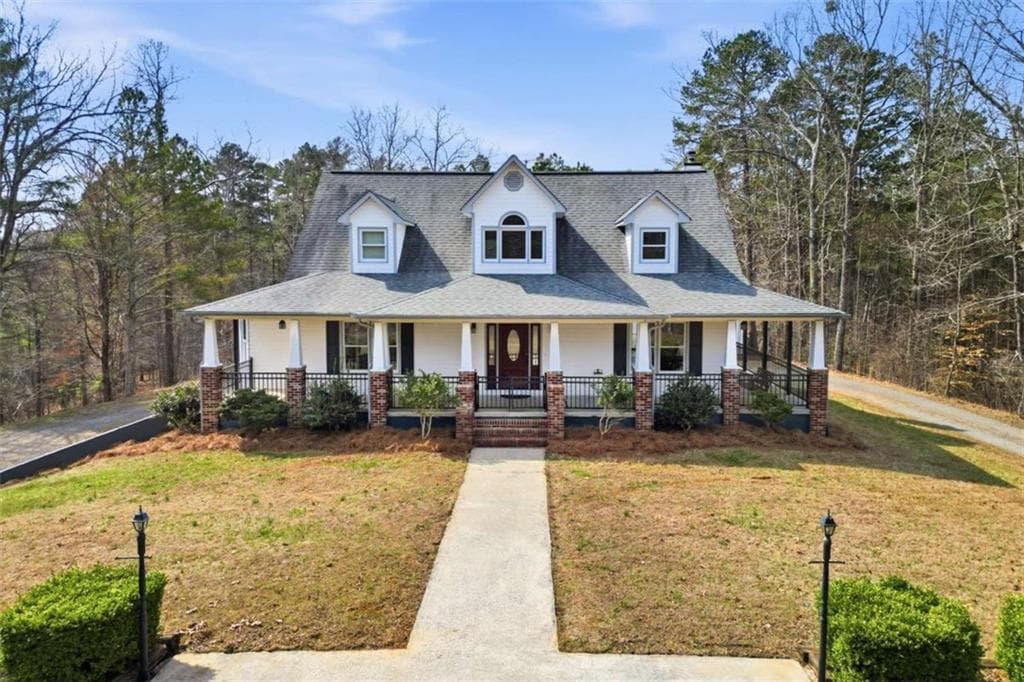 3 bedroom, 4 bathroom, 3,548 sq ft single family residence for sale at 1215 Crossroads Church Road, Ellijay, GA 30540 — photo 3