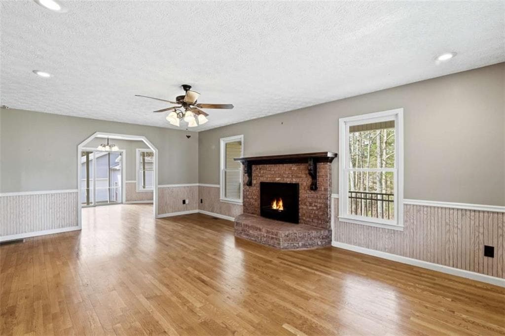 3 bedroom, 4 bathroom, 3,548 sq ft single family residence for sale at 1215 Crossroads Church Road, Ellijay, GA 30540 — photo 10