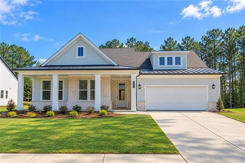 3 bedroom, 4 bathroom, 2,924 sq ft single family residence for sale at 2401 Sunny Spring Lane, Loganville, GA 30052