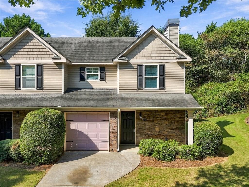 2 bedroom, 2 bathroom, 1,155 sq ft townhouse for sale at 121 Cypress Court, Canton, GA 30115