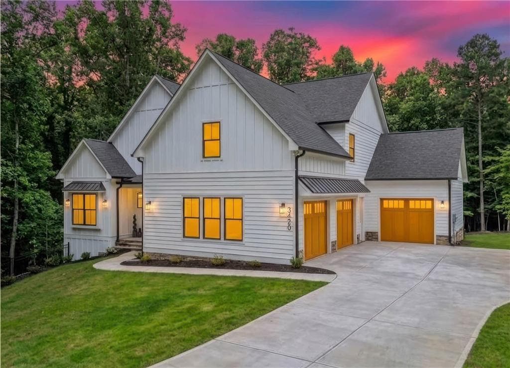 5 bedroom, 4 bathroom, 3,130 sq ft single family residence for sale at 3620 Fleming Drive, Cumming, GA 30041 — photo 2