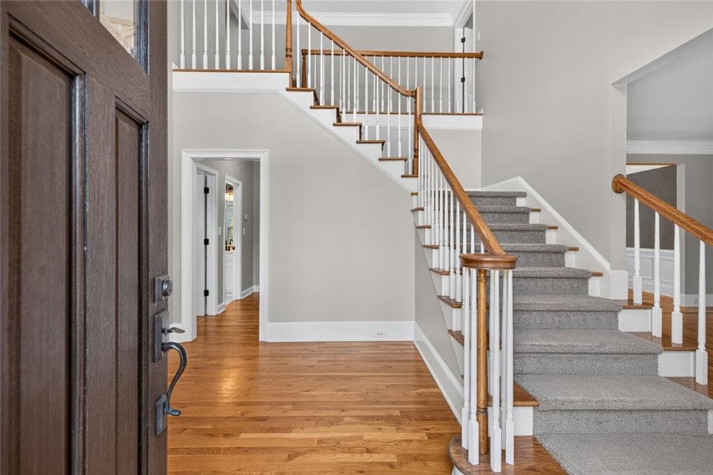 7 bedroom, 5 bathroom, 5,968 sq ft single family residence for sale at 4490 Barony Drive, Suwanee, GA 30024 — photo 5