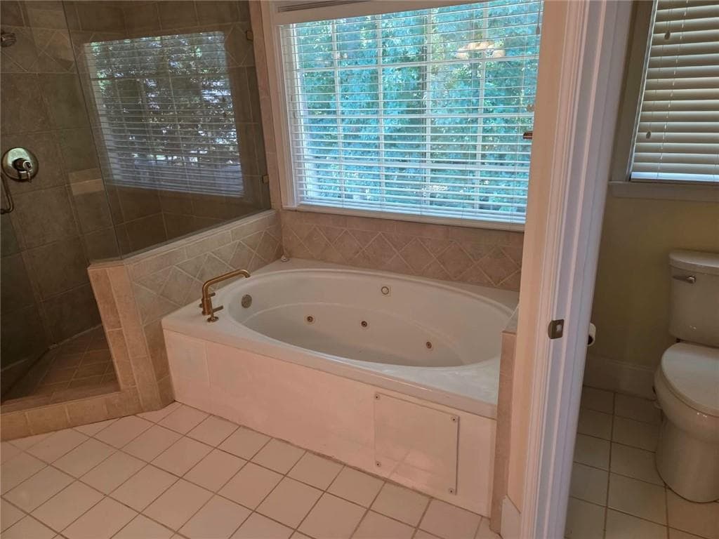 5 bedroom, 5 bathroom, 3,636 sq ft single family residence for rent at 1181 Crofton Landing, Suwanee, GA 30024 for $3,999 a month — photo 9