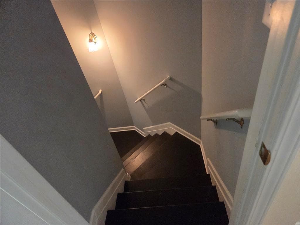 5 bedroom, 5 bathroom, 3,636 sq ft single family residence for rent at 1181 Crofton Landing, Suwanee, GA 30024 for $3,999 a month — photo 10