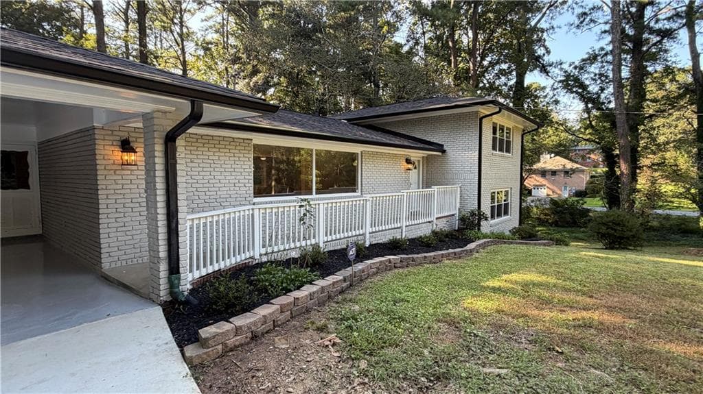 4 bedroom, 2 bathroom, 2,642 sq ft single family residence for sale at 2605 Irene Drive, Marietta, GA 30066 — photo 3