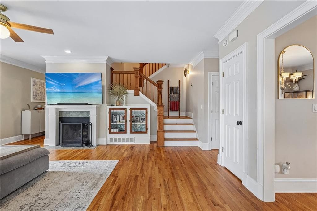 3 bedroom, 4 bathroom, 1,888 sq ft single family residence under contract at 274 Ferguson Street, Atlanta, GA 30307 — photo 2