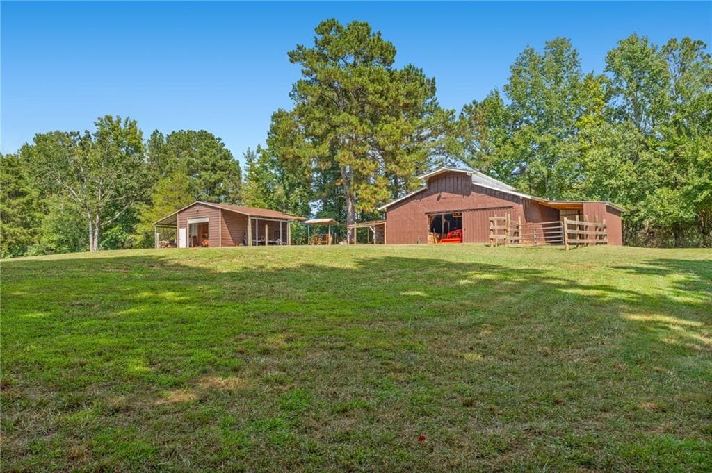 4 bedroom, 5 bathroom, 5,356 sq ft single family residence for sale at 7180 Westray Road, Cumming, GA 30028 — photo 5