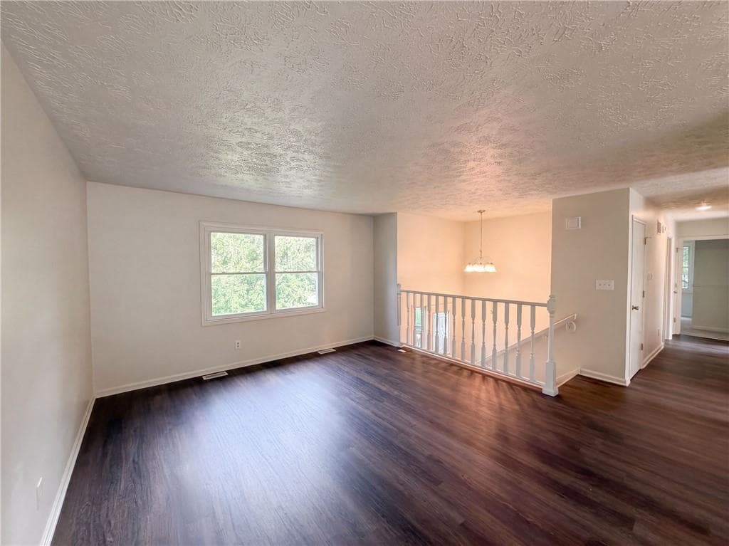 3 bedroom, 2 bathroom, 1,560 sq ft single family residence for sale at 5721 Blackberry Row, Ellenwood, GA 30294 — photo 6