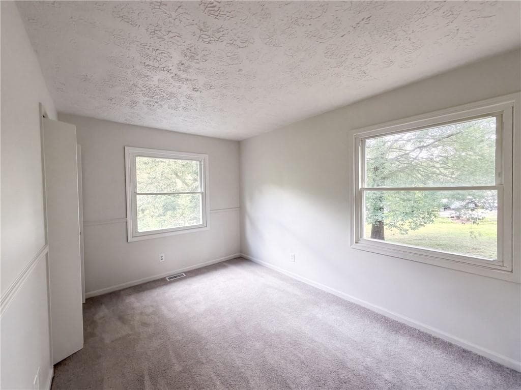 3 bedroom, 2 bathroom, 1,560 sq ft single family residence for sale at 5721 Blackberry Row, Ellenwood, GA 30294 — photo 10