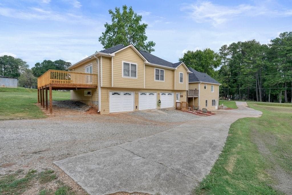 4 bedroom, 4 bathroom, 5,267 sq ft single family residence for sale at 4179 Earney Road, Woodstock, GA 30188 — photo 8