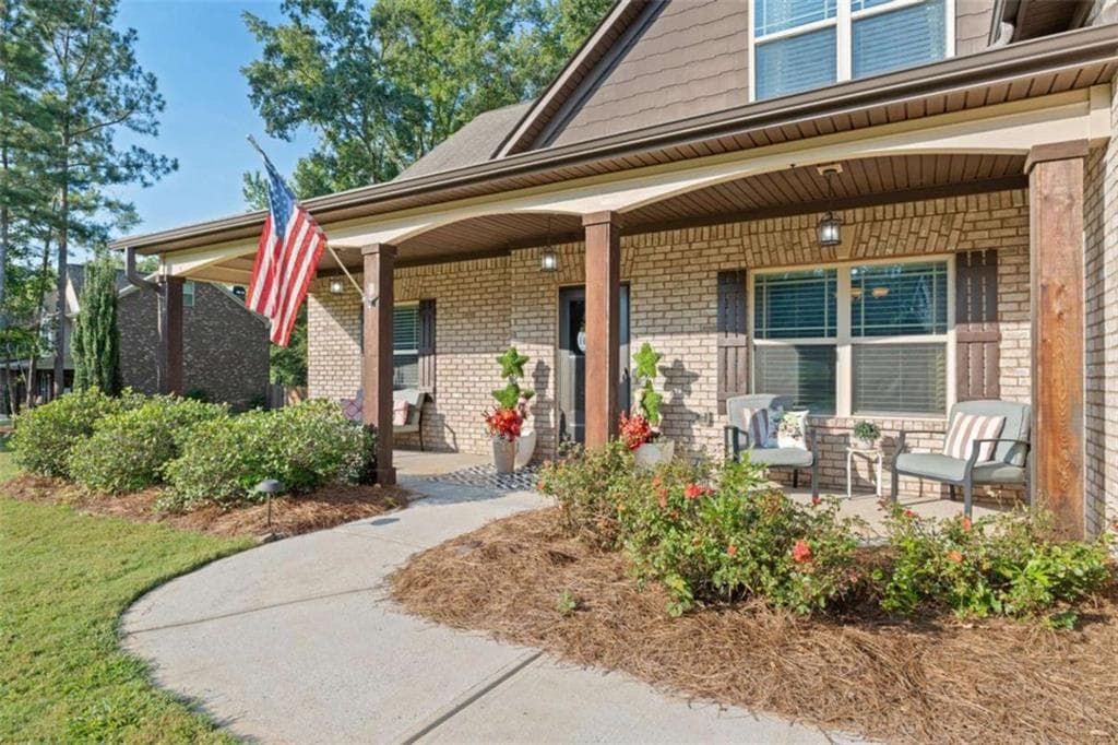 4 bedroom, 3 bathroom, 2,604 sq ft single family residence for sale at 156 Fishers Mill Drive, Mcdonough, GA 30252 — photo 8