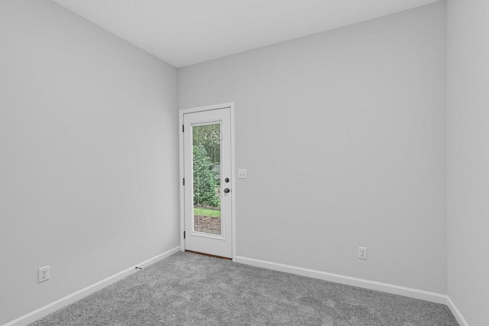 3 bedroom, 4 bathroom, 1,967 sq ft townhouse for sale at 5760 Schelton Place, Mableton, GA 30126 — photo 9