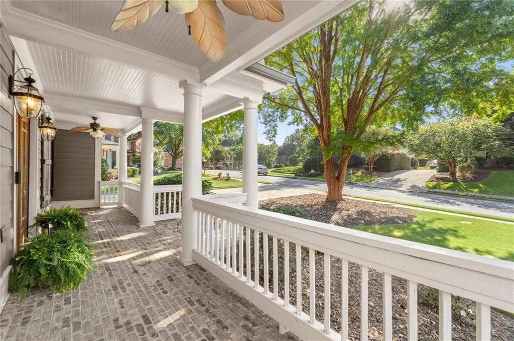 5 bedroom, 5 bathroom, 4,615 sq ft single family residence for sale at 6069 Grand Loop Road, Sugar Hill, GA 30518 — photo 7