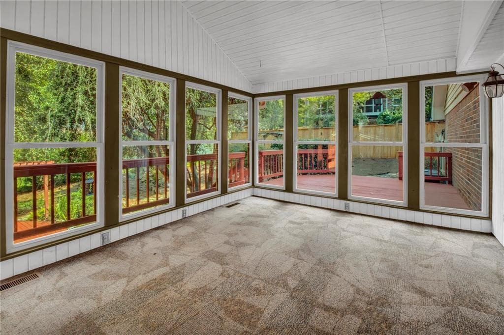 5 bedroom, 4 bathroom, 3,397 sq ft single family residence for sale at 2594 W Fontainebleau Court, Atlanta, GA 30360 — photo 7