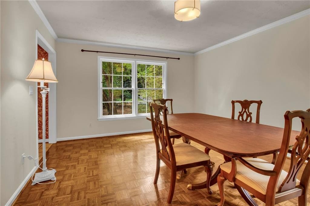 5 bedroom, 4 bathroom, 3,397 sq ft single family residence for sale at 2594 W Fontainebleau Court, Atlanta, GA 30360 — photo 8