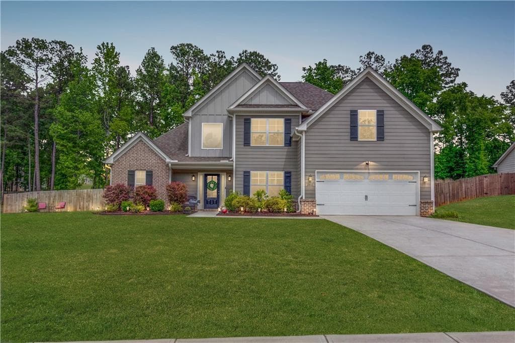 4 bedroom, 3 bathroom, 2,327 sq ft single family residence for sale at 242 Lokeys Circle, Bethlehem, GA 30620 — photo 2
