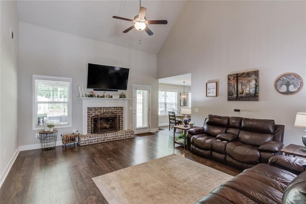4 bedroom, 3 bathroom, 2,327 sq ft single family residence for sale at 242 Lokeys Circle, Bethlehem, GA 30620 — photo 10