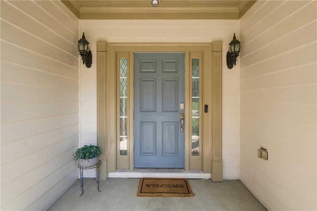 5 bedroom, 5 bathroom, 4,822 sq ft single family residence for sale at 7455 Bronson Way, Cumming, GA 30041 — photo 3