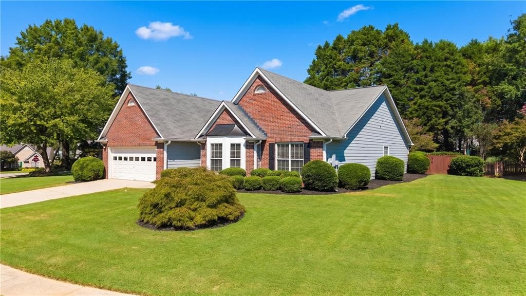 3 bedroom, 2 bathroom, 2,296 sq ft single family residence for sale at 4152 Lawhon Court, Tucker, GA 30084 — photo 2