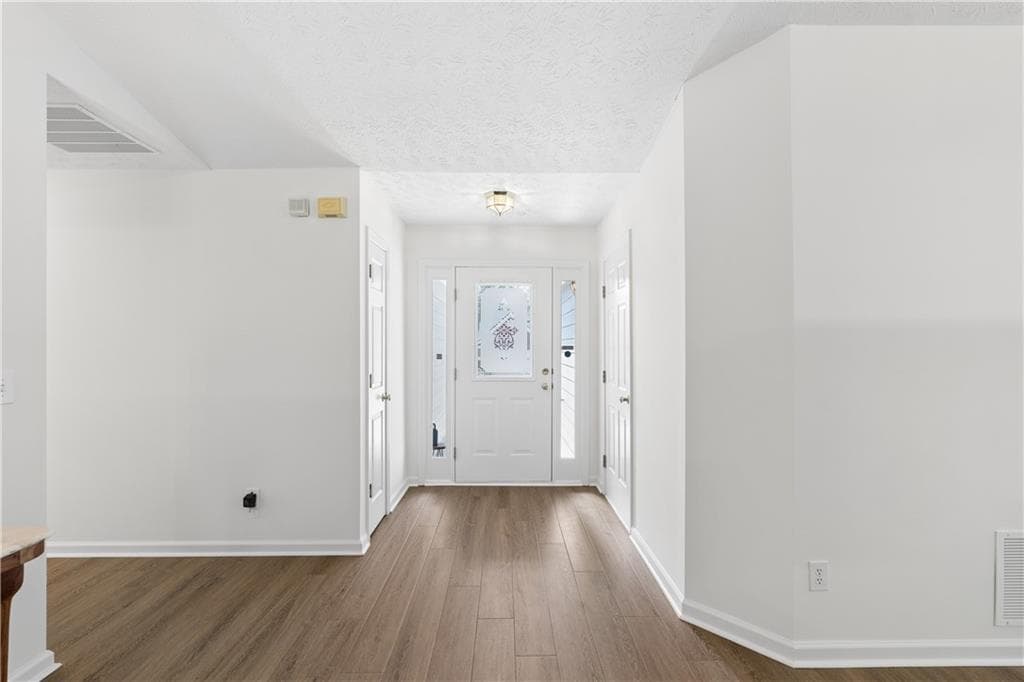 3 bedroom, 2 bathroom, 2,296 sq ft single family residence for sale at 4152 Lawhon Court, Tucker, GA 30084 — photo 3
