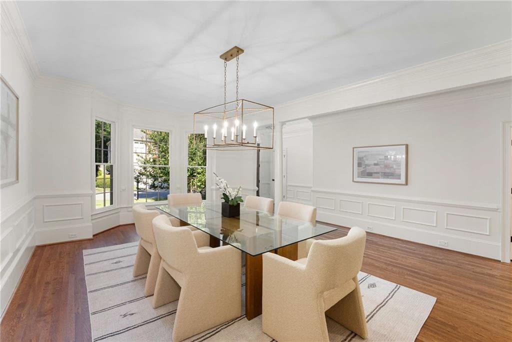 6 bedroom, 5 bathroom, 6,778 sq ft single family residence for rent at 5135 Falcon Chase Lane, Atlanta, GA 30342 for $5,400 a month — photo 6