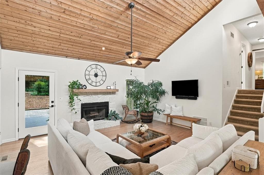 3 bedroom, 3 bathroom, 2,636 sq ft single family residence under contract at 515 Silver Pine Trail, Roswell, GA 30076 — photo 10
