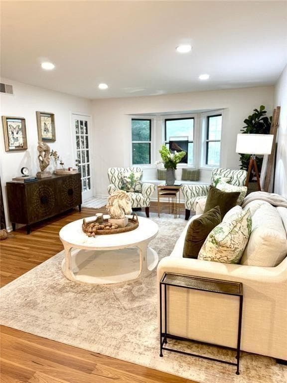 3 bedroom, 2 bathroom, 1,469 sq ft condominium for sale at 6851 Roswell Road N-20, Sandy Springs, GA 30328 — photo 5