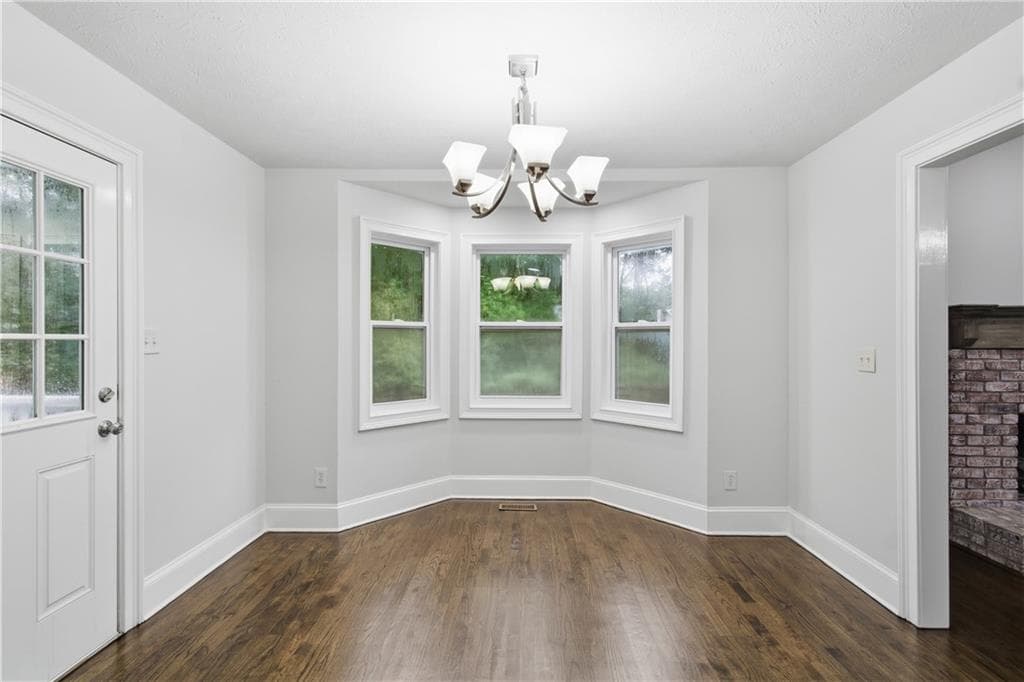 3 bedroom, 2 bathroom, 1,152 sq ft single family residence for sale at 3240 Valley View Street, Powder Springs, GA 30127 — photo 8