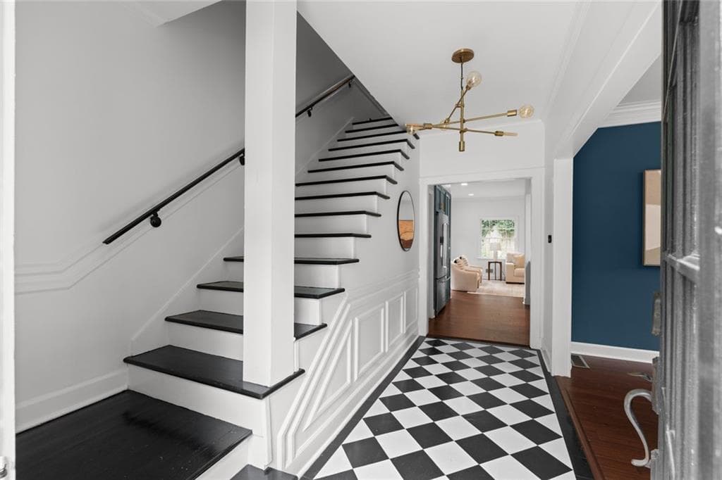 2 bedroom, 3 bathroom, 1,844 sq ft single family residence for sale at 1912 Northside Drive, Atlanta, GA 30318 — photo 3