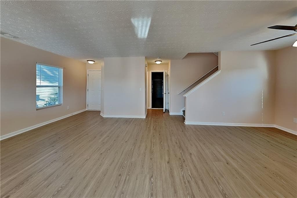 3 bedroom, 3 bathroom, 2,115 sq ft single family residence for rent at 108 Silver Bow Lane, Dallas, GA 30157 for $1,925 a month — photo 3