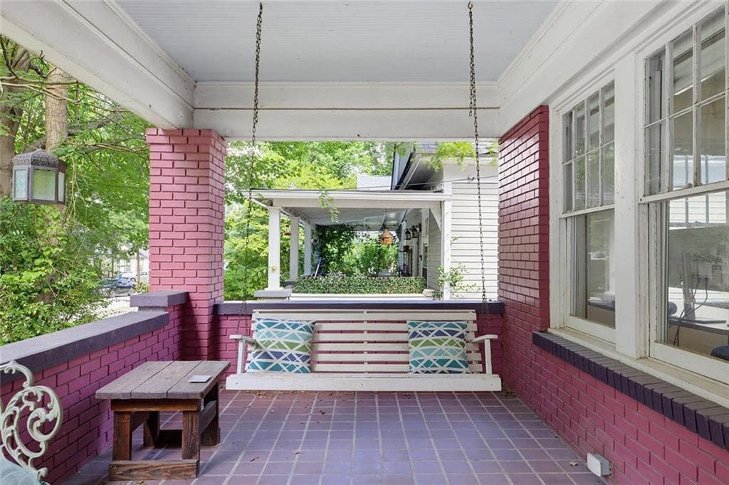 3 bedroom, 2 bathroom, 1,629 sq ft single family residence for sale at 662 Pearce Street, Atlanta, GA 30310 — photo 5