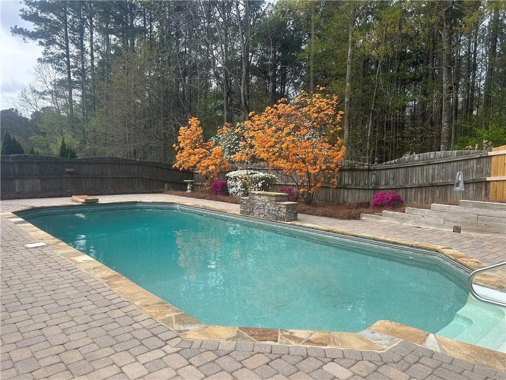 5 bedroom, 4 bathroom, 4,225 sq ft single family residence for sale at 2671 Corinault Way, Acworth, GA 30101 — photo 4