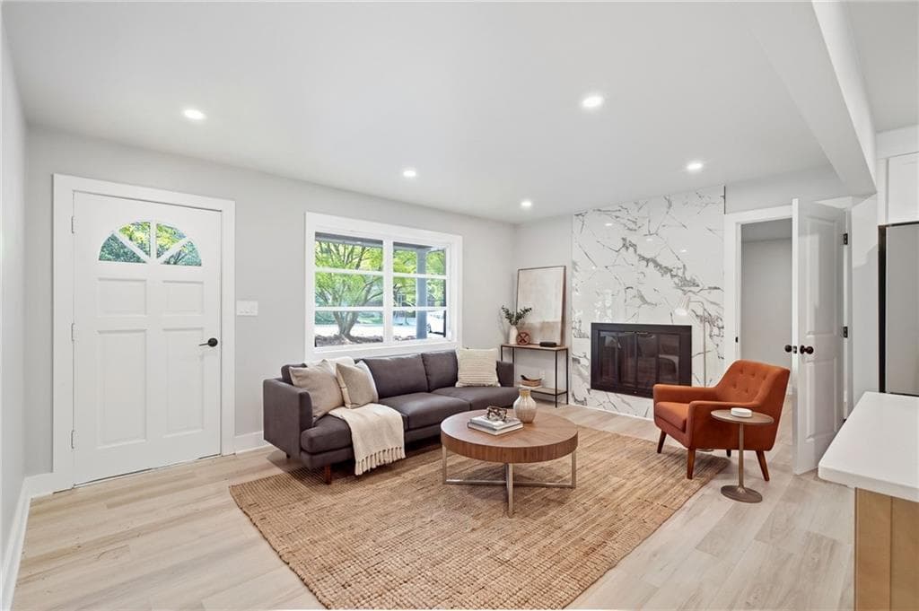 4 bedroom, 3 bathroom, 1,800 sq ft single family residence for sale at 1972 Dobbins Drive, Kennesaw, GA 30144 — photo 5
