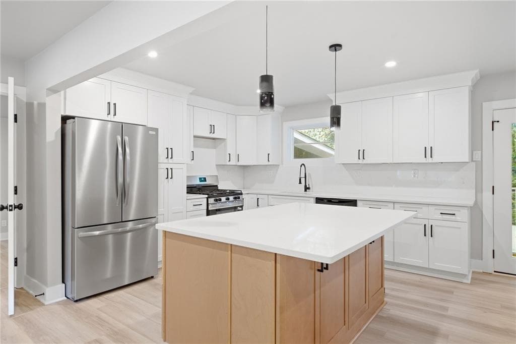 4 bedroom, 3 bathroom, 1,800 sq ft single family residence for sale at 1972 Dobbins Drive, Kennesaw, GA 30144 — photo 9