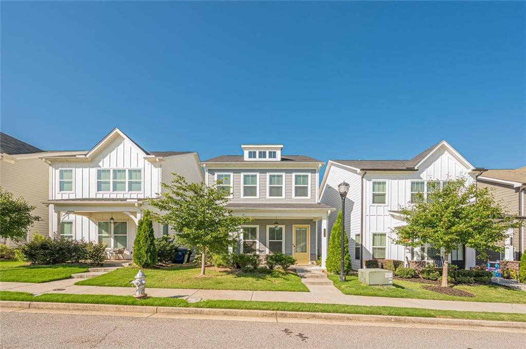 3 bedroom, 3 bathroom, 1,496 sq ft single family residence for rent at 2003 Springfield Road, Atlanta, GA 30318 for $3,000 a month