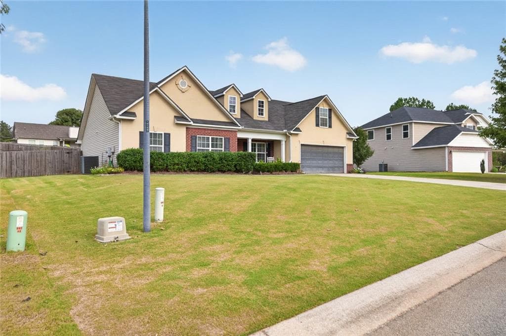 4 bedroom, 3 bathroom, 2,262 sq ft single family residence under contract at 962 Compass Drive, Bethlehem, GA 30620 — photo 4