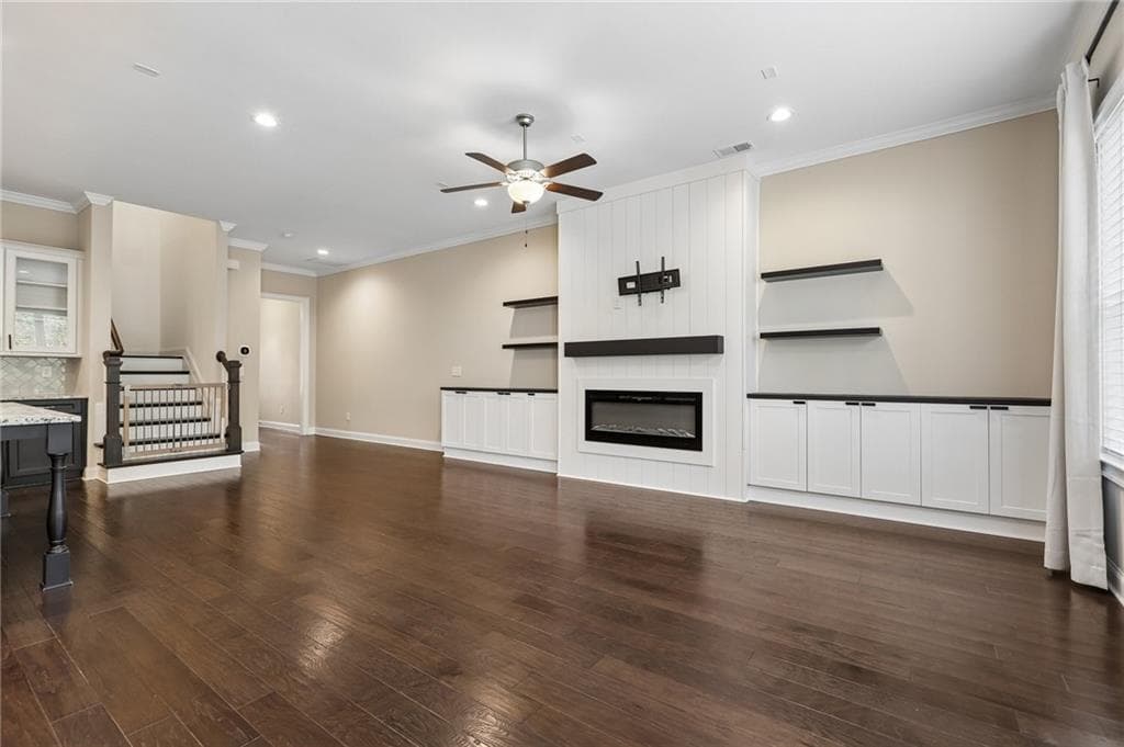 3 bedroom, 4 bathroom, 2,656 sq ft townhouse for sale at 3466 Fenton Drive, Smyrna, GA 30080 — photo 4