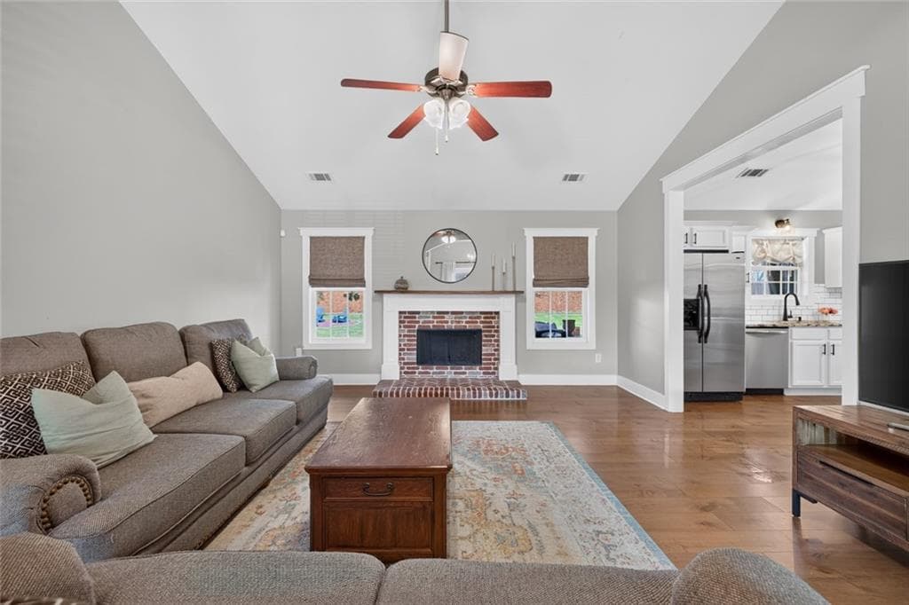 4 bedroom, 3 bathroom, 2,262 sq ft single family residence under contract at 962 Compass Drive, Bethlehem, GA 30620 — photo 9