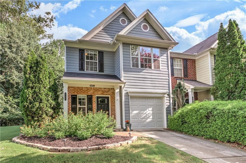 3 bedroom, 3 bathroom, 1,617 sq ft townhouse for sale at 230 Magnolia Leaf Drive, Woodstock, GA 30188 — photo 2