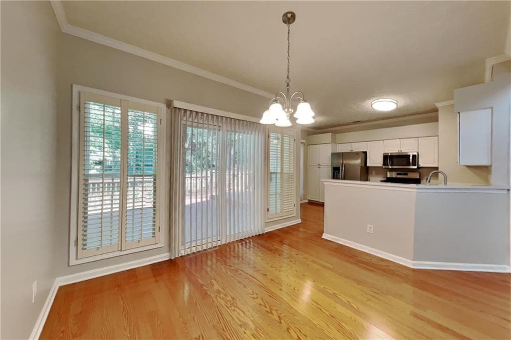 4 bedroom, 3 bathroom, 1,912 sq ft single family residence for rent at 145 Riversong Drive, Roswell, GA 30022 for $2,800 a month — photo 9
