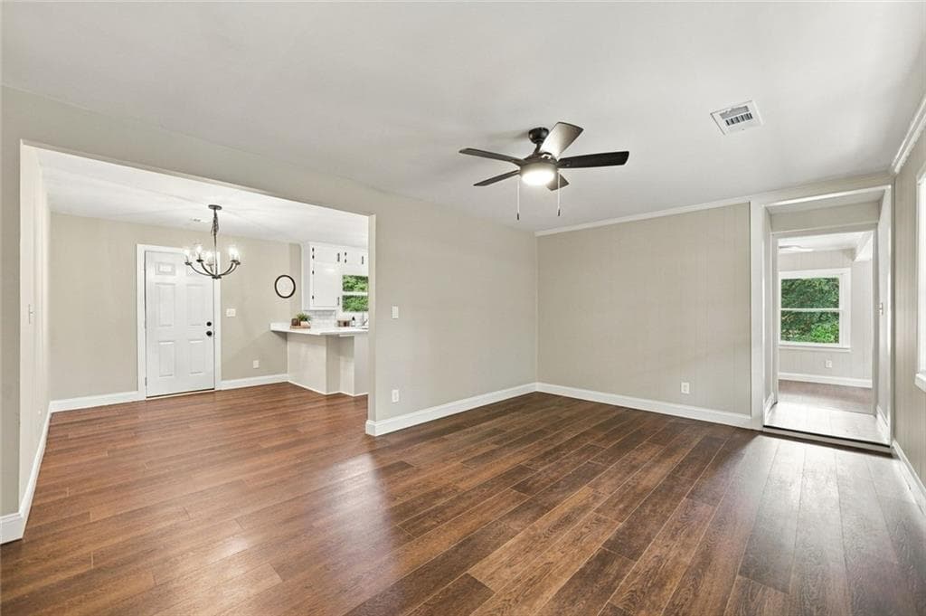 4 bedroom, 2 bathroom, 1,596 sq ft single family residence for sale at 125 Westview Street, Canton, GA 30114 — photo 3