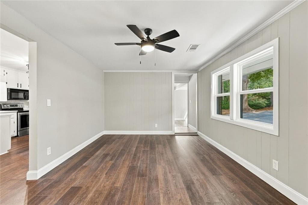4 bedroom, 2 bathroom, 1,596 sq ft single family residence for sale at 125 Westview Street, Canton, GA 30114 — photo 4