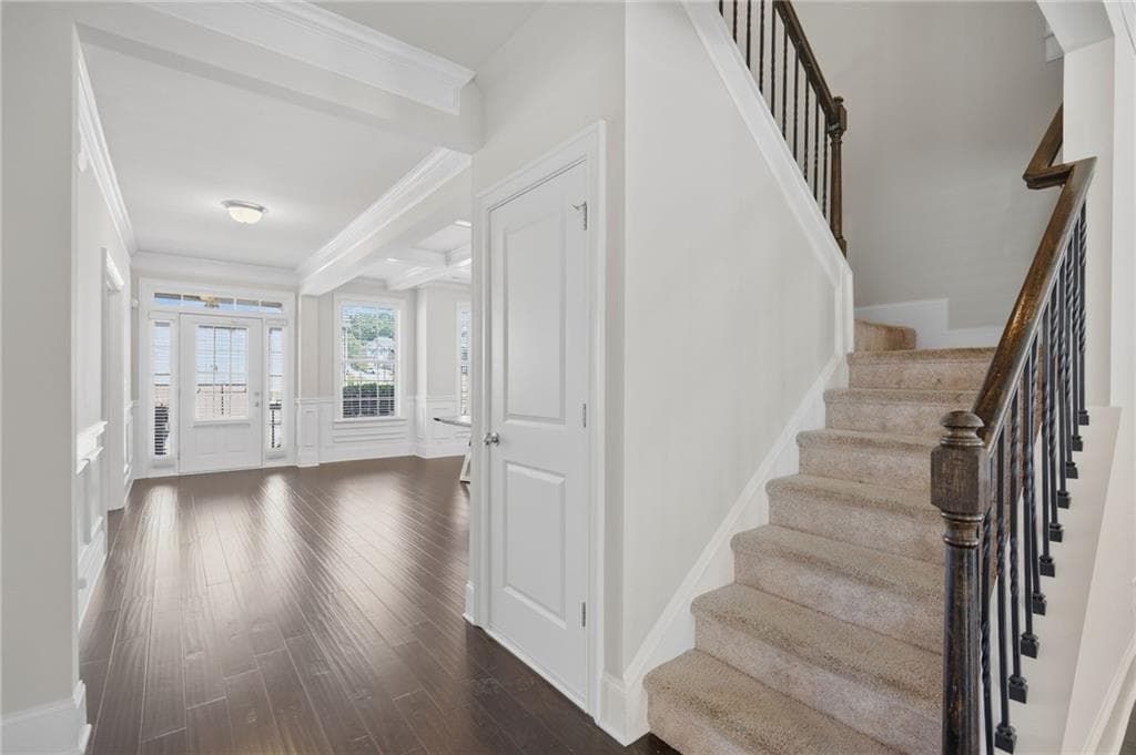 5 bedroom, 4 bathroom, 4,155 sq ft single family residence for sale at 4415 Mossbrook Circle, Alpharetta, GA 30004 — photo 10