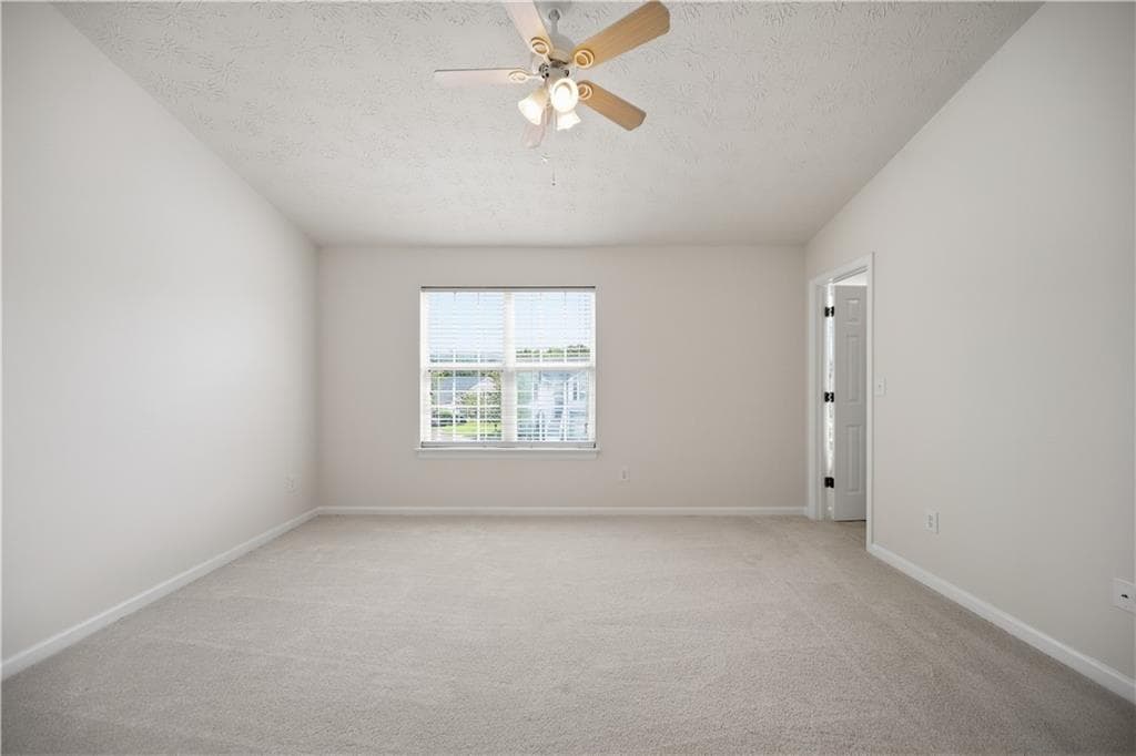 3 bedroom, 3 bathroom, 1,600 sq ft single family residence for sale at 2479 Feathertree Lane, Lawrenceville, GA 30044 — photo 10