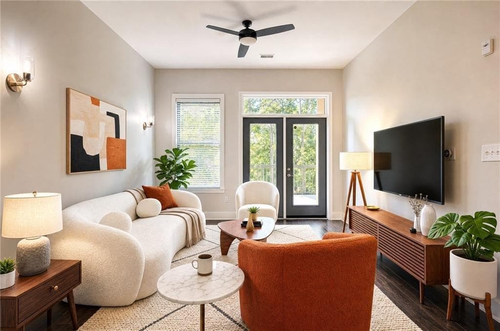 2 bedroom, 2 bathroom, 1,196 sq ft condominium for sale at 425 Chapel Street Street 2107, Atlanta, GA 30313