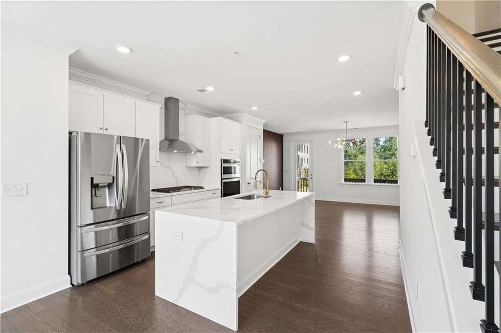 3 bedroom, 4 bathroom, 1,896 sq ft townhouse for sale at 6548 Beacon Drive, Sandy Springs, GA 30328 — photo 7