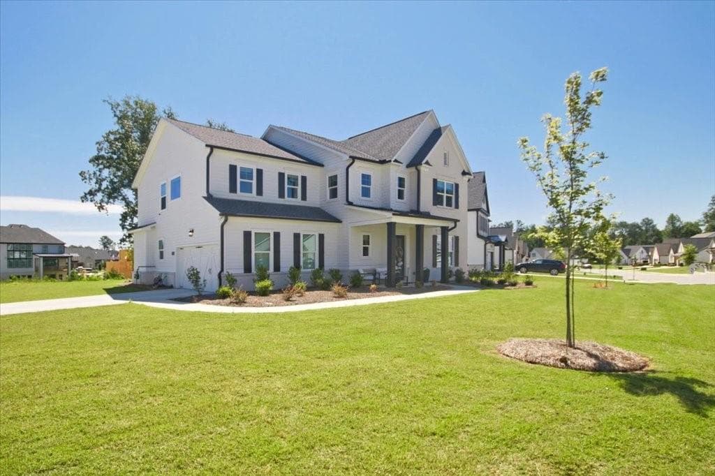 5 bedroom, 4 bathroom, 3,392 sq ft single family residence for sale at 6410 Wallace Farms Drive, Cumming, GA 30028 — photo 2