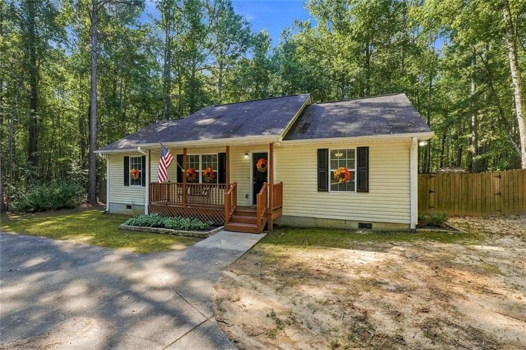 3 bedroom, 2 bathroom, 1,208 sq ft single family residence for sale at 77 Old Brock Road, Rockmart, GA 30153 — photo 3