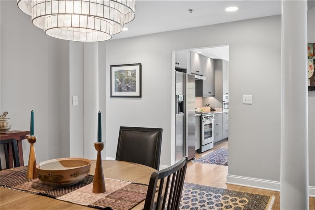 2 bedroom, 2 bathroom, 1,350 sq ft condominium for sale at 50 Biscayne Drive 4106, Atlanta, GA 30309 — photo 6
