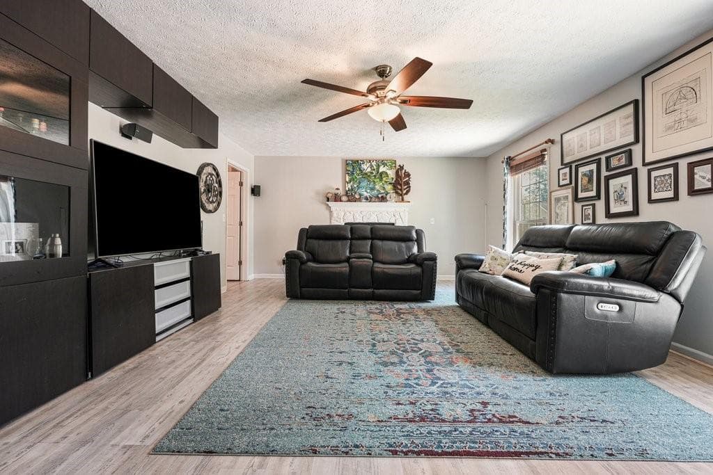 3 bedroom, 3 bathroom, 2,128 sq ft single family residence for sale at 1873 Hamby Place Drive, Acworth, GA 30102 — photo 7